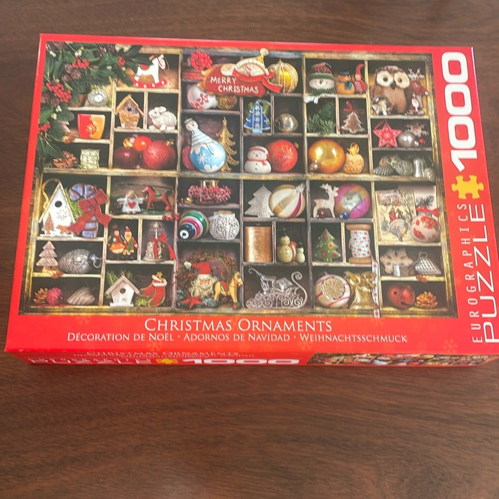 Eurographics 1,000 piece Christmas Ornaments puzzle